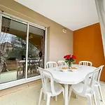 Avec Terrasse, Piscine Et Parking Prayssac