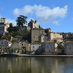 Avec Terrasse, Piscine Et Parking Appartement *